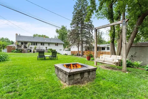 8 Imperial Drive E West Saint Paul MN 55118