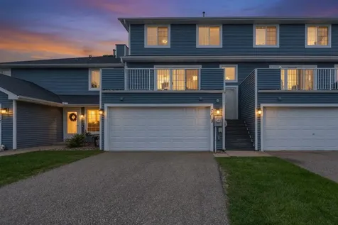 2213 E 117th Street Burnsville MN 55337