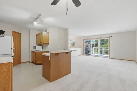 2213 E 117th Street Burnsville MN 55337