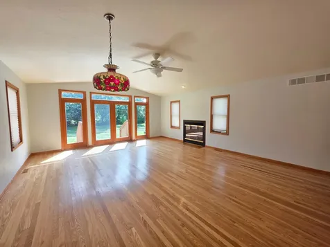 723 S 4th Street Le Sueur MN 56058