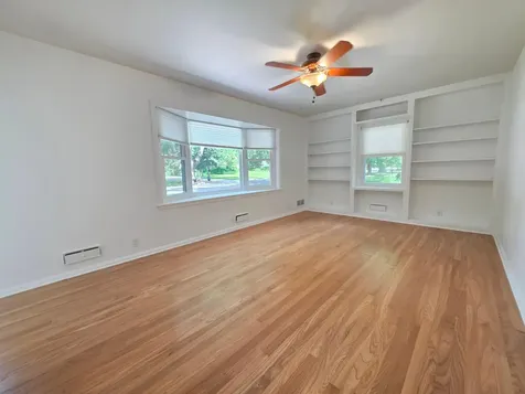 723 S 4th Street Le Sueur MN 56058