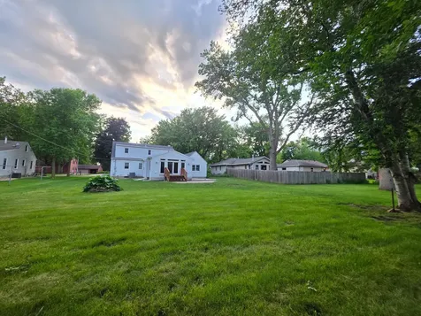 723 S 4th Street Le Sueur MN 56058