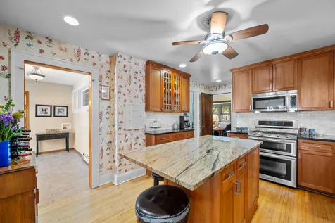 1801 Wellesley Avenue Saint Paul MN 55105