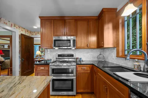 1801 Wellesley Avenue Saint Paul MN 55105