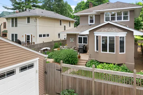 1801 Wellesley Avenue Saint Paul MN 55105