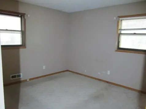 1064 273rd Avenue NE Isanti MN 55040
