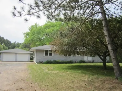 1064 273rd Avenue NE Isanti MN 55040