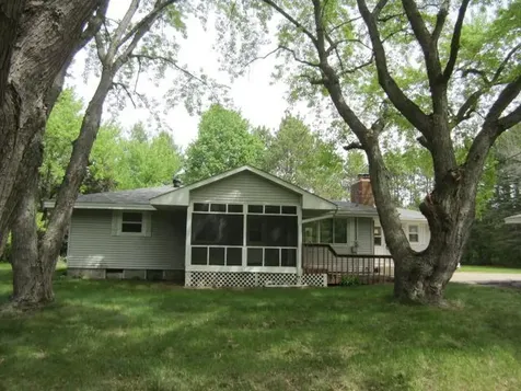 1064 273rd Avenue NE Isanti MN 55040