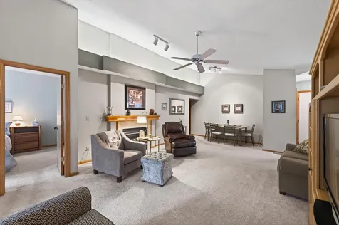 515 Lovell Avenue Roseville MN 55113