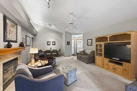 515 Lovell Avenue Roseville MN 55113