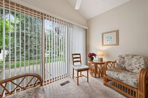 515 Lovell Avenue Roseville MN 55113