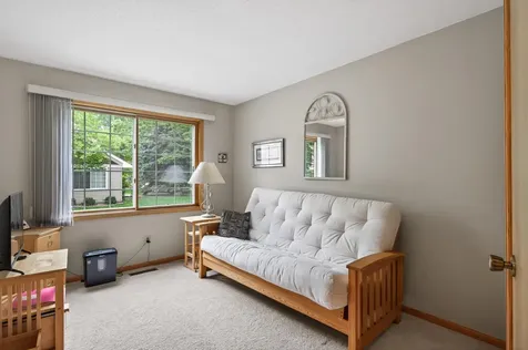 515 Lovell Avenue Roseville MN 55113