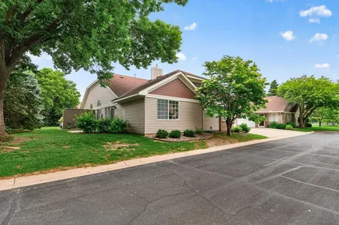 515 Lovell Avenue Roseville MN 55113