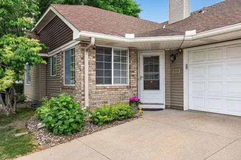 515 Lovell Avenue Roseville MN 55113