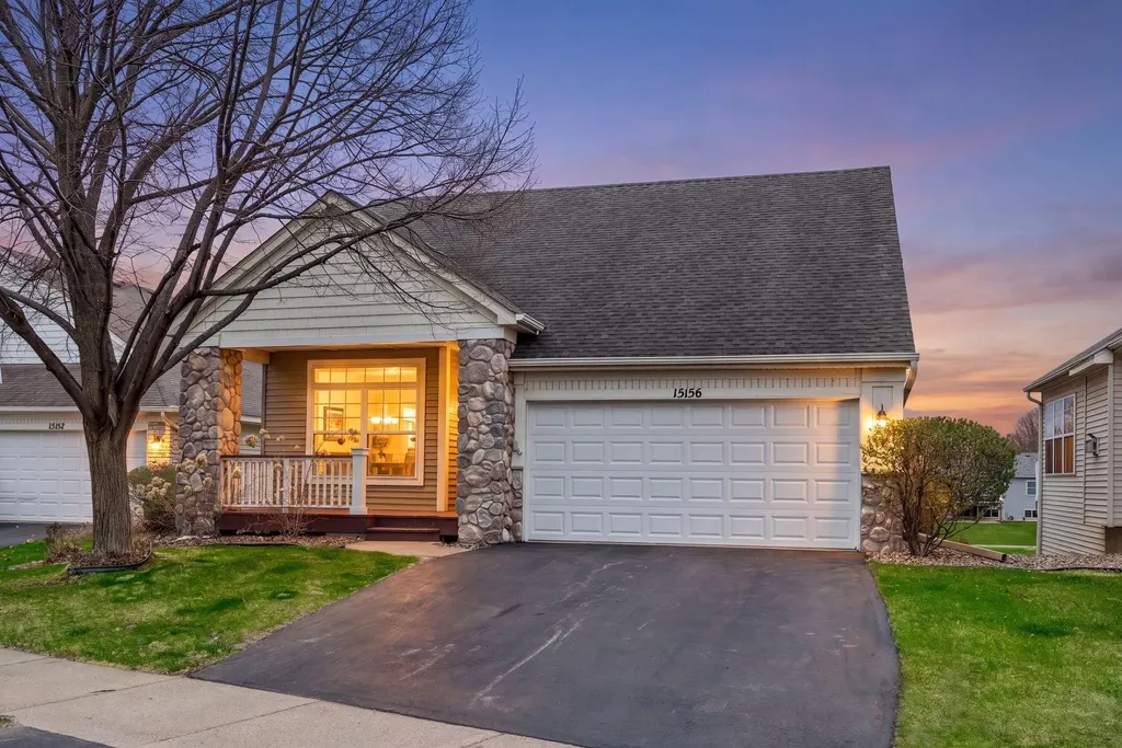 15156 Dundee Avenue Apple Valley MN 55124
