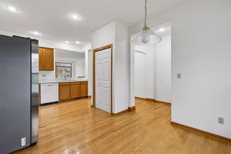 15156 Dundee Avenue Apple Valley MN 55124