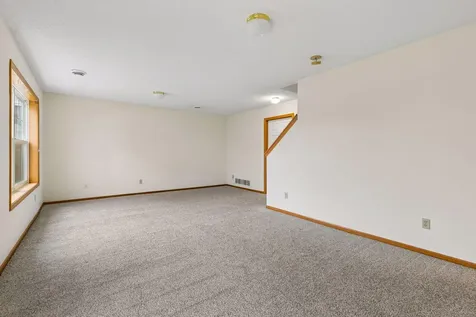 15156 Dundee Avenue Apple Valley MN 55124
