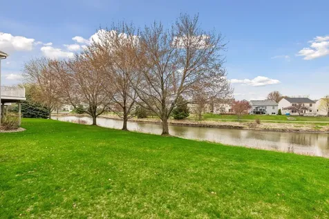15156 Dundee Avenue Apple Valley MN 55124