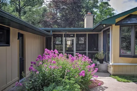 2850 Holly Street S Cambridge MN 55008