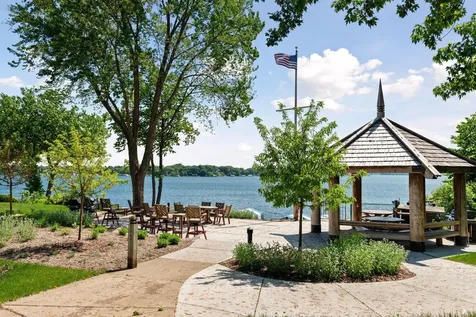 4407 Wilshire Boulevard Mound MN 55364