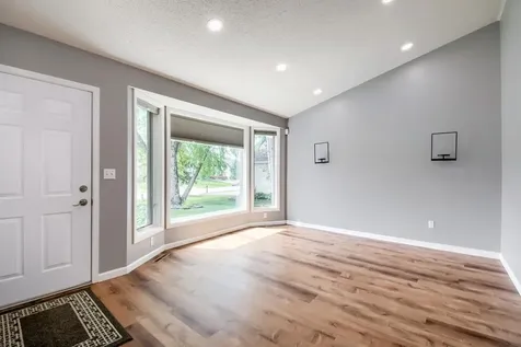 9664 Wynstone Drive Woodbury MN 55125
