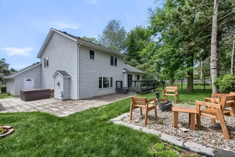 9664 Wynstone Drive Woodbury MN 55125