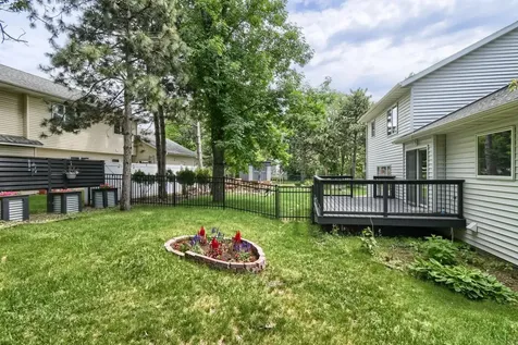9664 Wynstone Drive Woodbury MN 55125