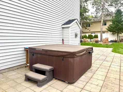 9664 Wynstone Drive Woodbury MN 55125
