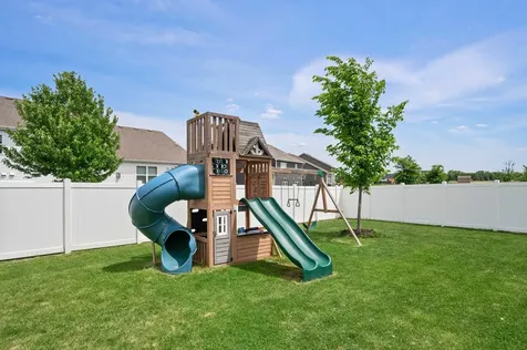 7538 Ochoa Avenue NE Otsego MN 55330