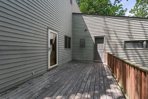 2006 11th Avenue NE Austin MN 55912
