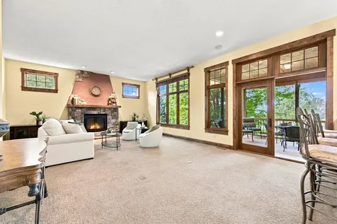1008 Newhall Drive Faribault MN 55021