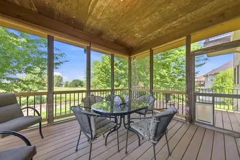 1008 Newhall Drive Faribault MN 55021
