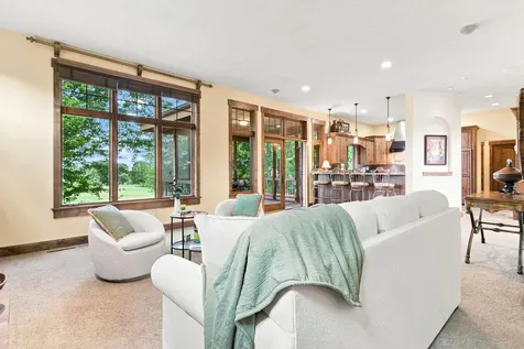1008 Newhall Drive Faribault MN 55021