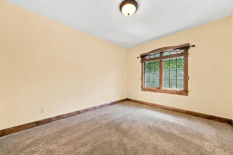 1008 Newhall Drive Faribault MN 55021