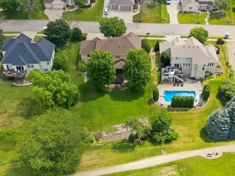 1008 Newhall Drive Faribault MN 55021