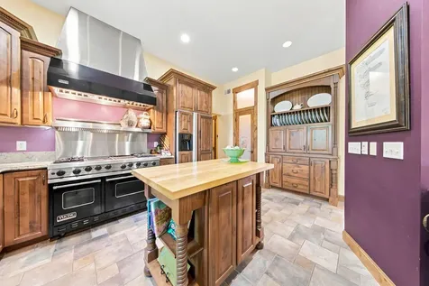 1008 Newhall Drive Faribault MN 55021