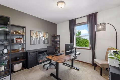 7091 Oak Ridge Court Shakopee MN 55379