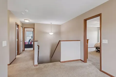 7091 Oak Ridge Court Shakopee MN 55379