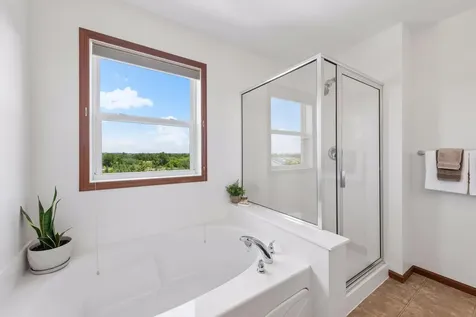 7091 Oak Ridge Court Shakopee MN 55379