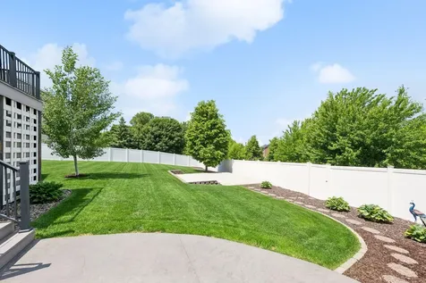 7091 Oak Ridge Court Shakopee MN 55379