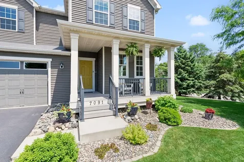 7091 Oak Ridge Court Shakopee MN 55379