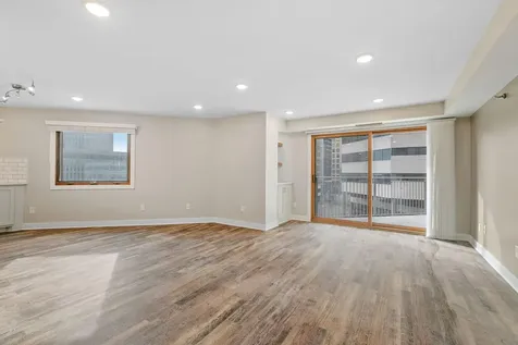 121 Washington Avenue S Minneapolis MN 55401