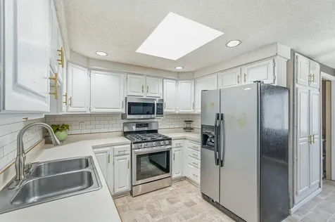 857 Rose Avenue E Saint Paul MN 55106