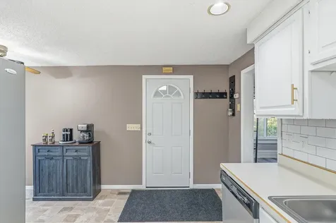857 Rose Avenue E Saint Paul MN 55106