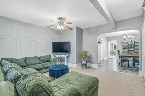 857 Rose Avenue E Saint Paul MN 55106