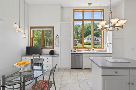 1225 Earle Way Burnsville MN 55306
