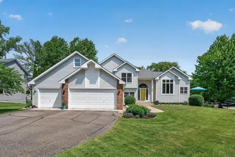 1225 Earle Way Burnsville MN 55306