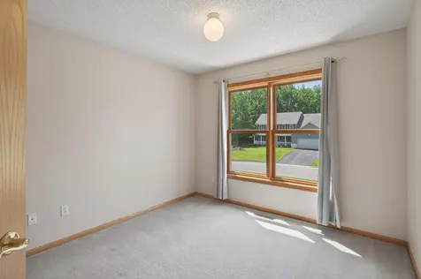 1225 Earle Way Burnsville MN 55306