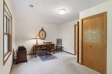 1225 Earle Way Burnsville MN 55306