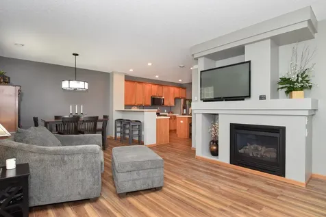 14203 Augusta Way Rosemount MN 55068